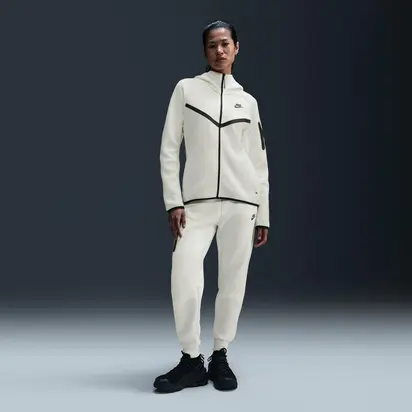 Толстовка Nike Sportswear Tech Fleece Windrunner Beige