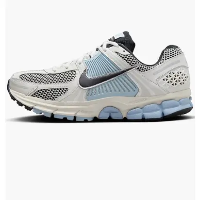 Кросівки Nike W ZOOM VOMERO 5