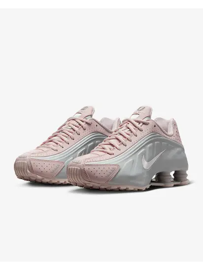 Кросівки жіночі Nike Shox R4 ()