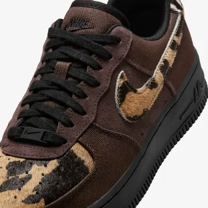 Кросівки Nike W AIR FORCE 1 07