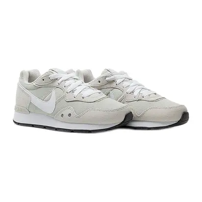 Кросівки Nike Venture Runner, бежевий