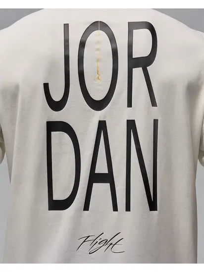 Футболка Jordan Artist Series By Darien Birks Tee