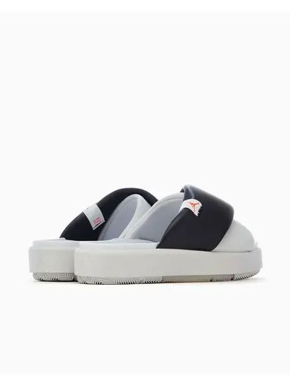 Шльопанці Jordan WMNS SOPHIA SLIDE