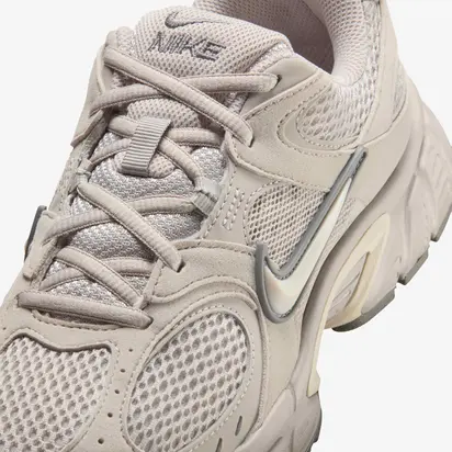 Кросівки Nike W V5 RNR