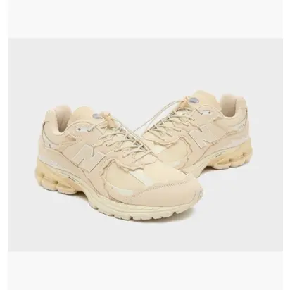 Кросівки New Balance M2002