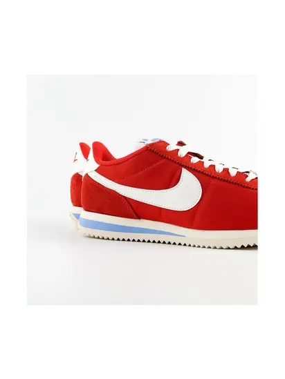Кросівки Nike Cortez, червоний з білим