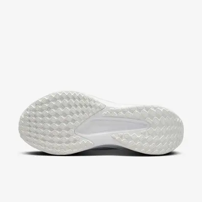Кросівки Nike WMNS QUEST 6, блакитний з білим