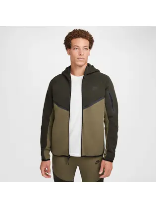 Костюм спортивний Nike Windrunner Tech Olive