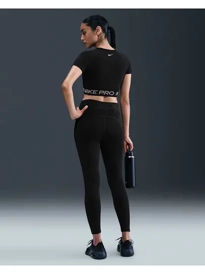 Топ Nike