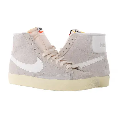 Кросівки Nike W BLAZER MID 77 VNTG, бежевий