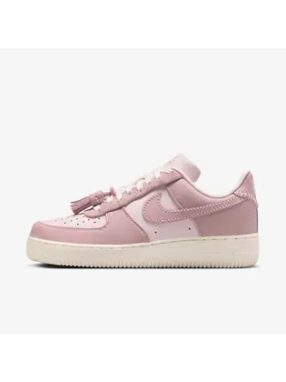 Кросівки Nike WMNS AIR FORCE 1 07