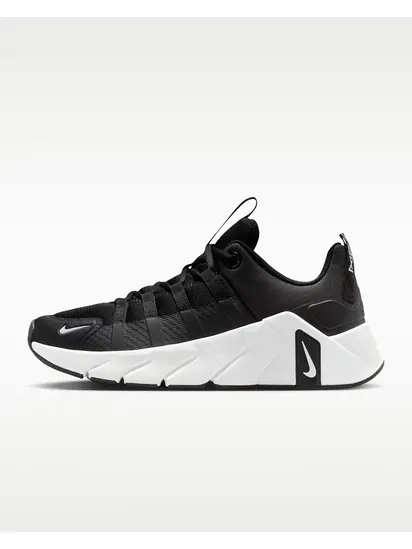 Кросівки Nike W FREE METCON 7, чорний з білим
