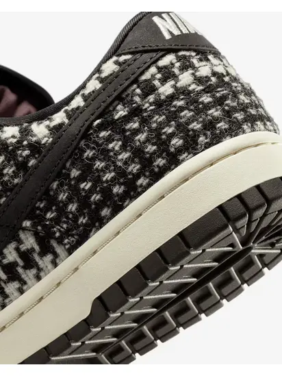 Кросівки Nike W DUNK LOW, чорний з білим