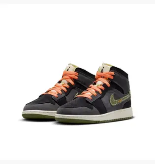 Кросівки жіночі Jordan 1 Mid SE Craft 38
